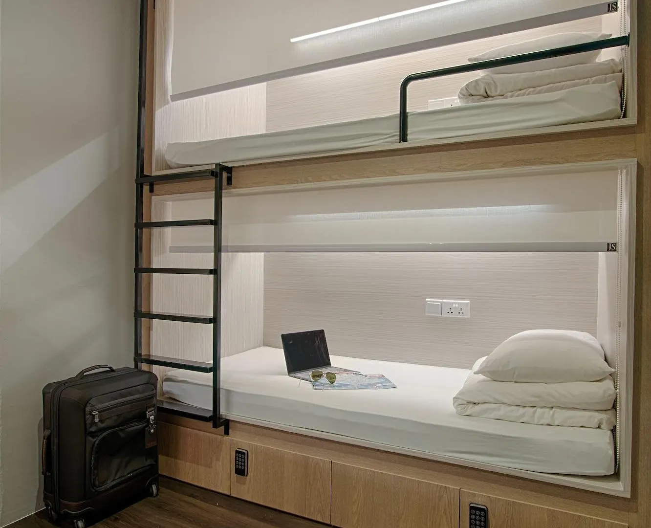 Quarters Capsule Hostel Singapore