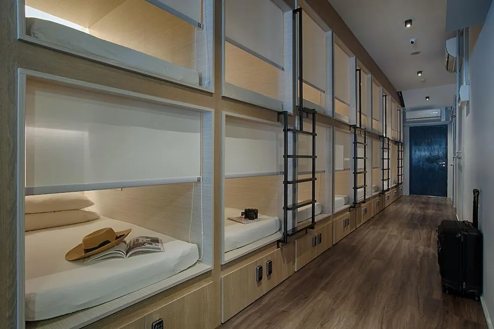 Capsulehotel Quarters Capsule Hostel Singapore