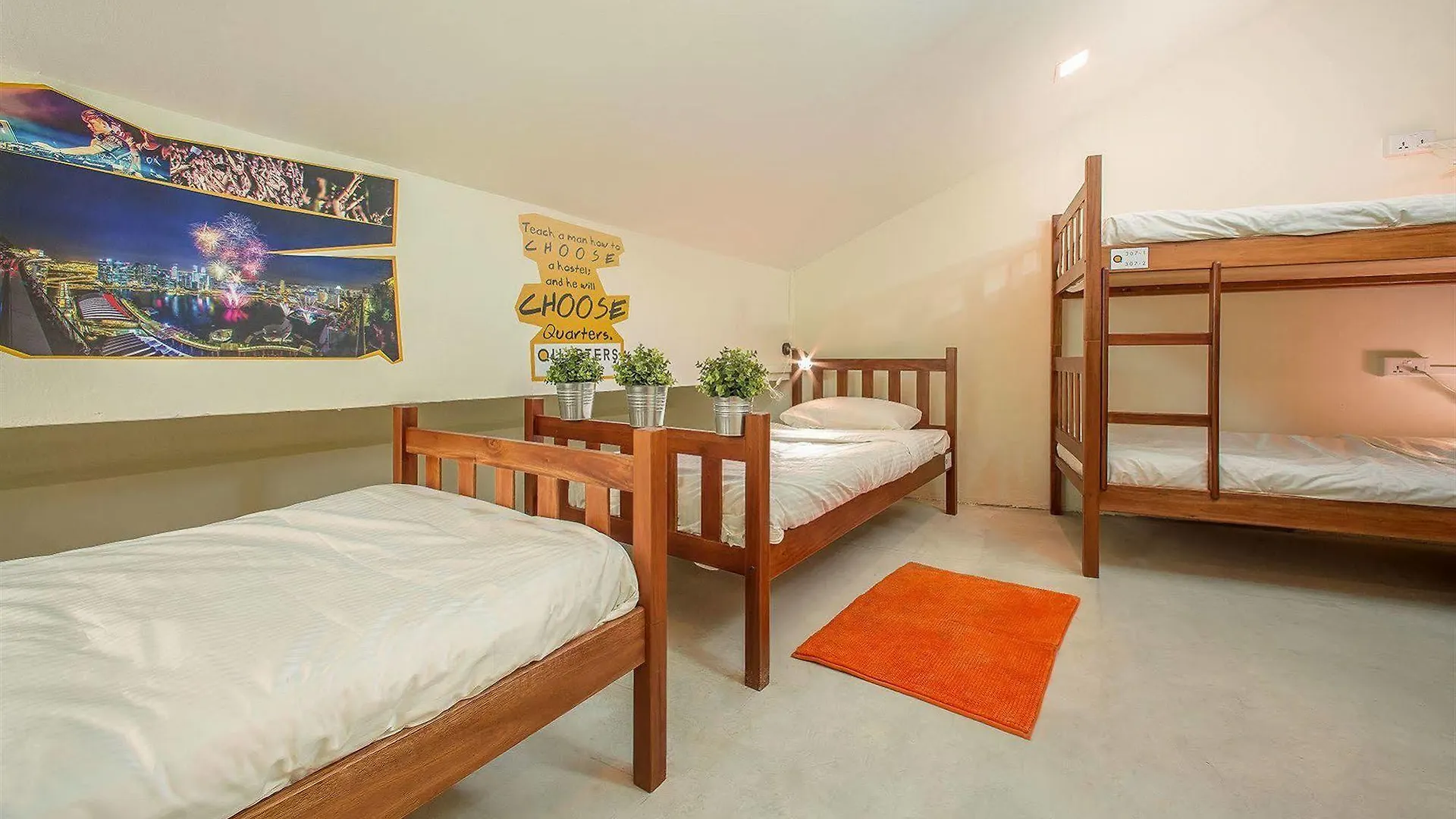 Quarters Capsule Hostel Singapore